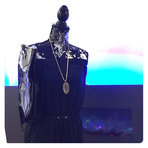 Black jumpsuit size S - Picture 3 of 8